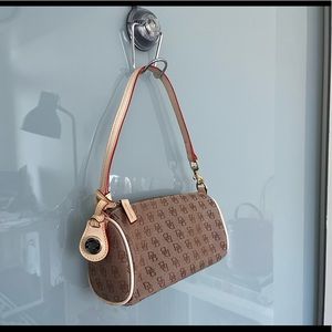 Y2K Dooney & Bourke shoulder bag